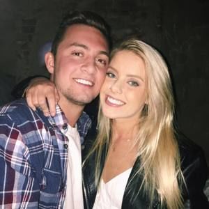 Meet your Posher, Hunter